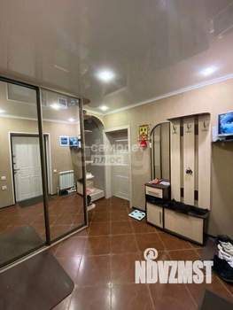 Дом 90м&sup2;, 2-этажный, участок 1 сот.  