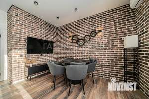 Коттедж 250м&sup2;, 2-этажный, участок 8 сот.  