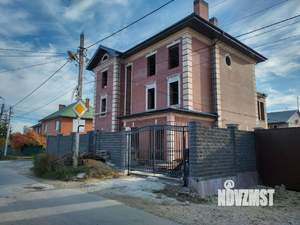 Дом 320м², 3-этажный, участок 5 сот.  