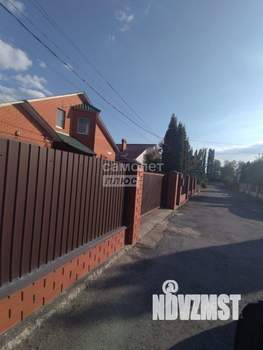 Коттедж 295м&sup2;, 2-этажный, участок 8 сот.  