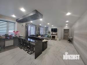 Дом 180м², 2-этажный, участок 12 сот.  