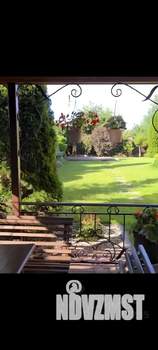 Коттедж 395м&sup2;, 3-этажный, участок 9 сот.  