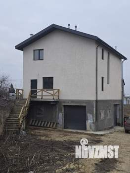 Коттедж 240м&sup2;, 3-этажный, участок 6 сот.  