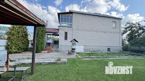 Коттедж 220м&sup2;, 2-этажный, участок 12 сот.  