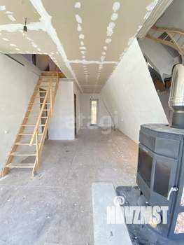 Дом 95м&sup2;, 2-этажный, участок 4 сот.  