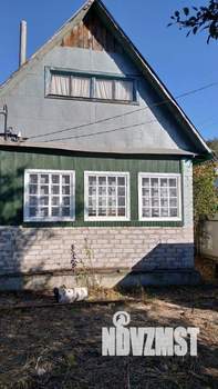 Дом 16м&sup2;, 2-этажный, участок 4 сот.  