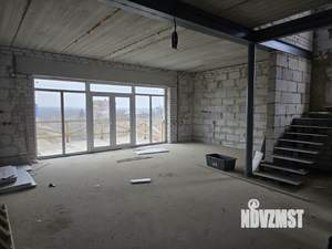 Коттедж 240м&sup2;, 3-этажный, участок 6 сот.  