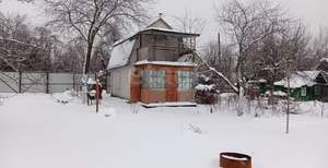 Дом 15м&sup2;, 2-этажный, участок 400 сот.  