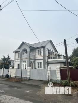 Дом 160м², 2-этажный, участок 6 сот.  