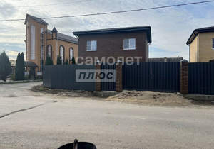 Дом 150м&sup2;, 3-этажный, участок 4 сот.  
