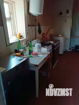 Дом 42м&sup2;, 1-этажный, участок 10 сот.  