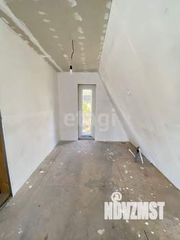 Дом 95м&sup2;, 2-этажный, участок 4 сот.  