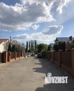 Коттедж 270м², 3-этажный, участок 9 сот.  