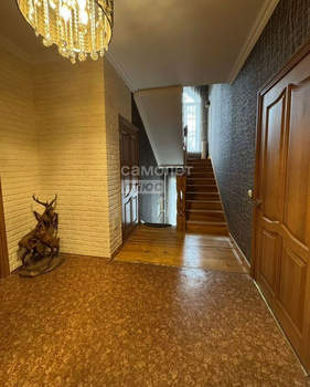 Дом 190м&sup2;, 3-этажный, участок 2 сот.  