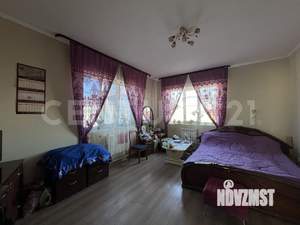 Дом 290м&sup2;, 2-этажный, участок 15 сот.  