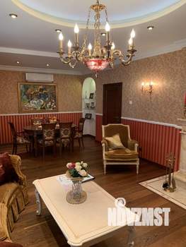 Коттедж 321м², 3-этажный, участок 3 сот.  