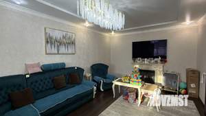 Дом 180м&sup2;, 2-этажный, участок 10 сот.  