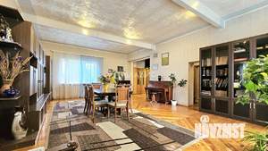 Дом 285м², 2-этажный, участок 9 сот.  