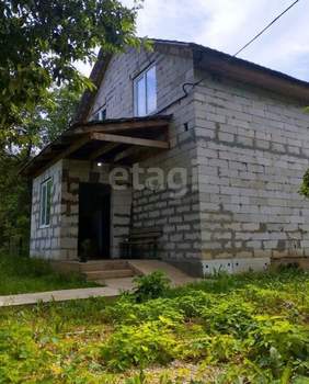 Дом 140м², 2-этажный, участок 10 сот.  
