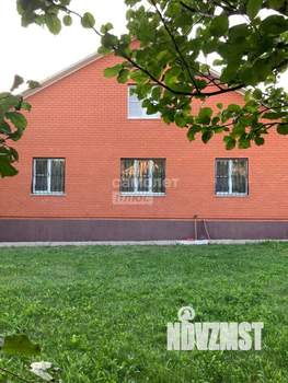 Коттедж 295м&sup2;, 2-этажный, участок 8 сот.  