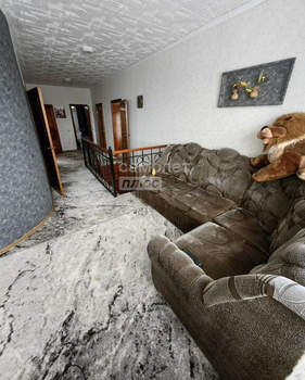 Дом 182м&sup2;, 2-этажный, участок 7 сот.  