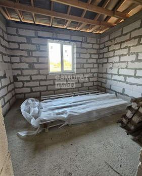 Дом 63м&sup2;, 1-этажный, участок 10 сот.  