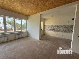 Дом 252м², 2-этажный, участок 15 сот.  