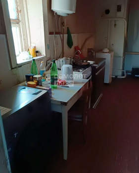 Дом 42м&sup2;, 1-этажный, участок 10 сот.  