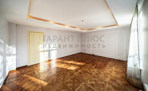 Дом 201м², 3-этажный, участок 1 сот.  