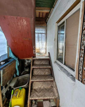 Дом 20м&sup2;, 2-этажный, участок 5 сот.  