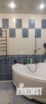 Дом 250м&sup2;, 3-этажный, участок 5 сот.  