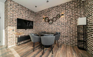 Дом 250м&sup2;, 2-этажный, участок 10 сот.  