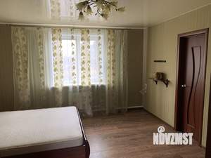 Коттедж 218м², 2-этажный, участок 6 сот.  