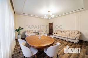 Дом 192м&sup2;, 2-этажный, участок 6 сот.  