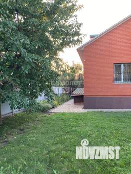 Коттедж 295м&sup2;, 2-этажный, участок 8 сот.  