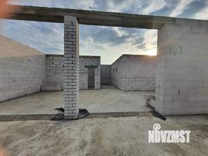 Дом 180м&sup2;, 1-этажный, участок 10 сот.  