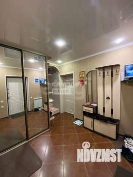 Дом 90м&sup2;, 2-этажный, участок 1 сот.  