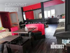 Дом 200м&sup2;, 2-этажный, участок 7 сот.  