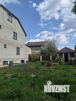 Дом 261м&sup2;, 3-этажный, участок 7 сот.  