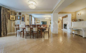 Дом 490м&sup2;, 4-этажный, участок 13 сот.  