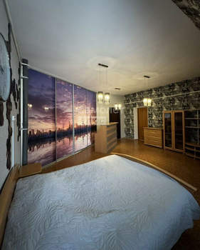 Дом 190м&sup2;, 3-этажный, участок 2 сот.  