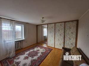 Коттедж 270м², 3-этажный, участок 9 сот.  