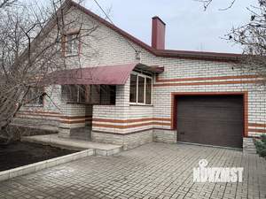 Коттедж 218м², 2-этажный, участок 6 сот.  