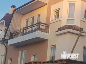 Дом 500м&sup2;, 3-этажный, участок 10 сот.  