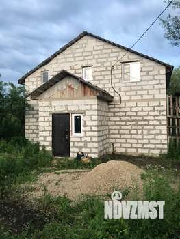 Дом 100м², 2-этажный, участок 6 сот.  