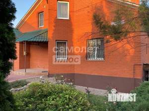 Коттедж 295м&sup2;, 2-этажный, участок 8 сот.  