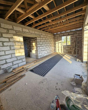 Дом 63м&sup2;, 1-этажный, участок 10 сот.  