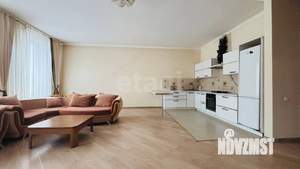 Дом 321м&sup2;, 3-этажный, участок 4 сот.  