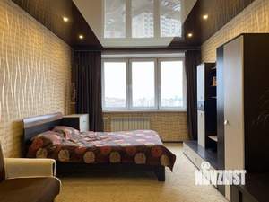 2-к квартира, посуточно, 70м2, 1/1 этаж