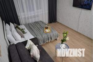 1-к квартира, посуточно, 40м2, 4/10 этаж